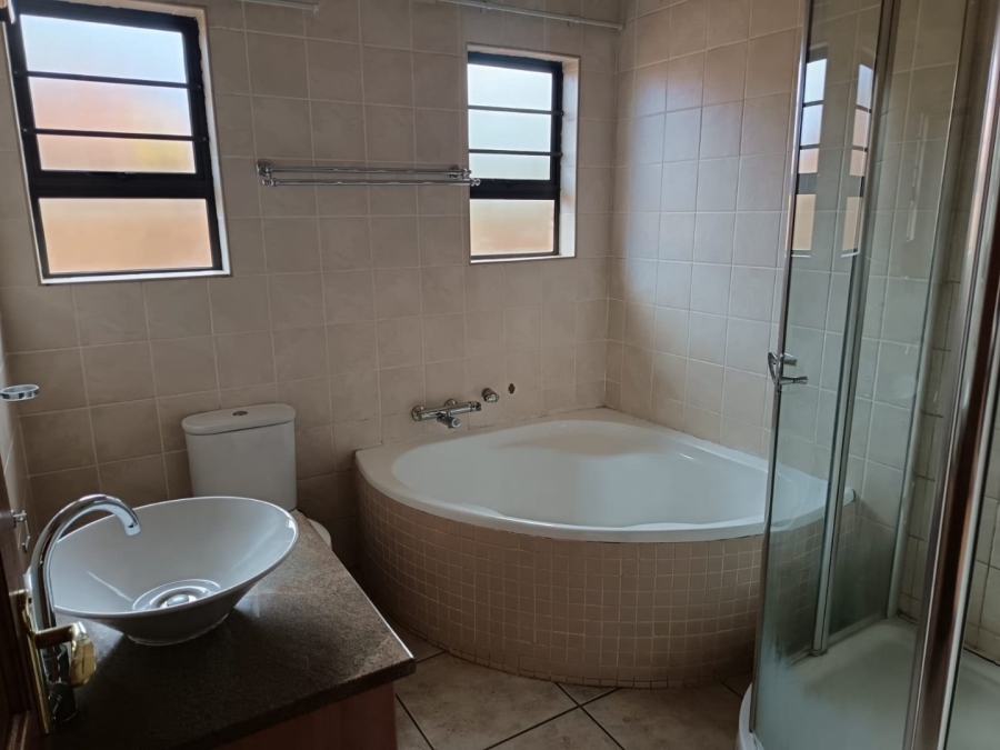 3 Bedroom Property for Sale in Hillcrest Northern Cape